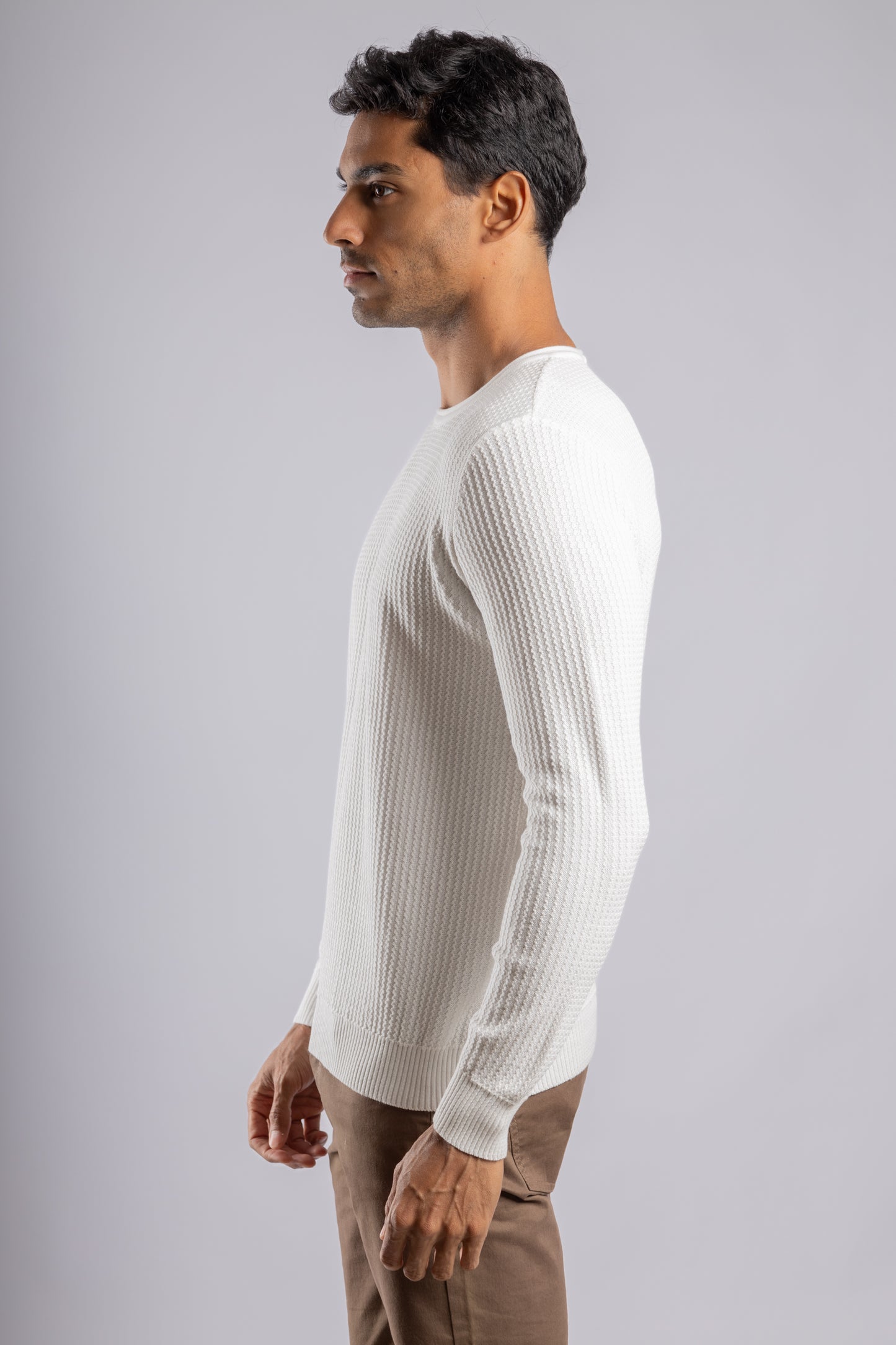 White Round Neck Cotton knitted Pullover