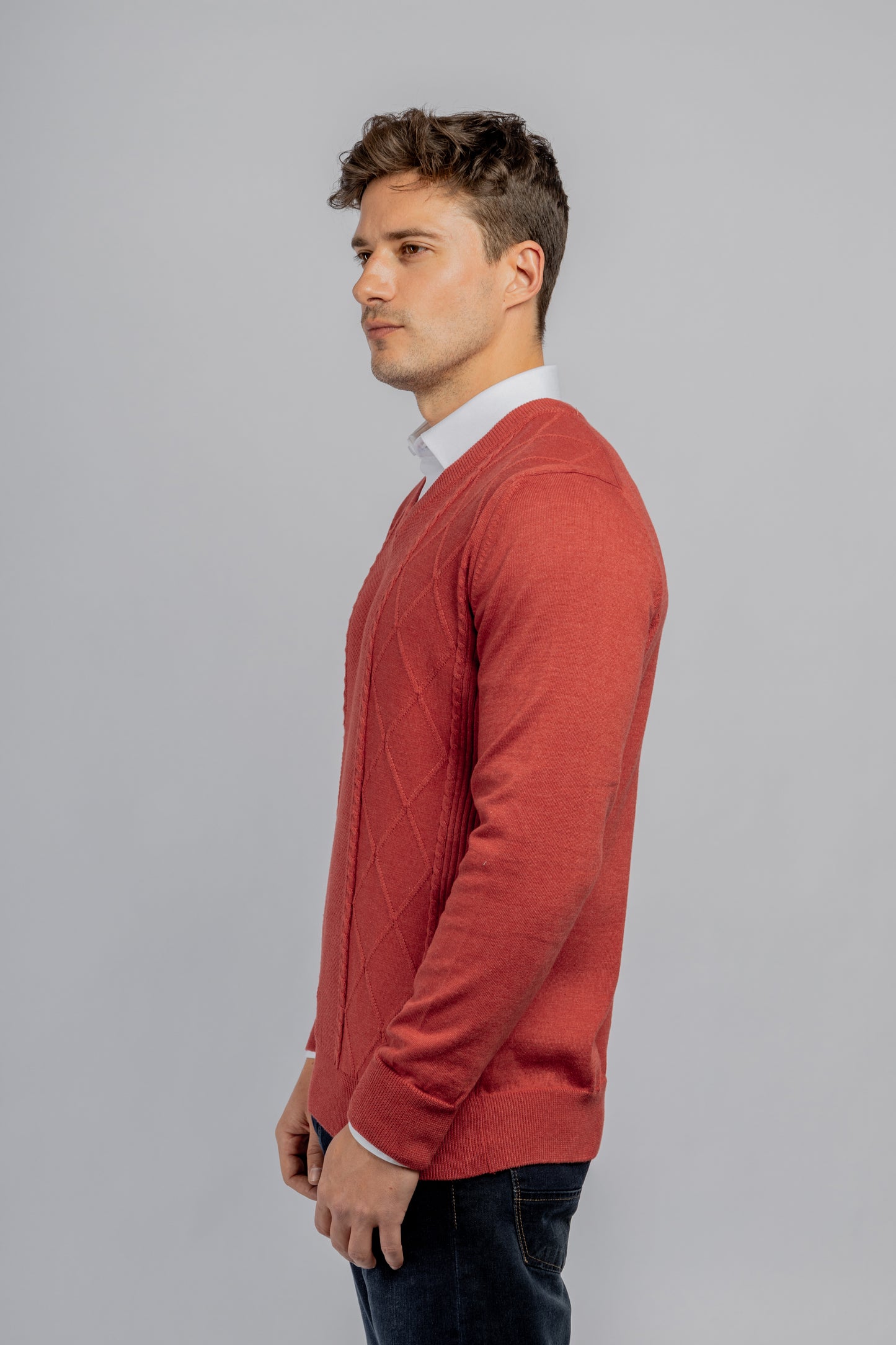 Red V-neck Links Cotton Pullover