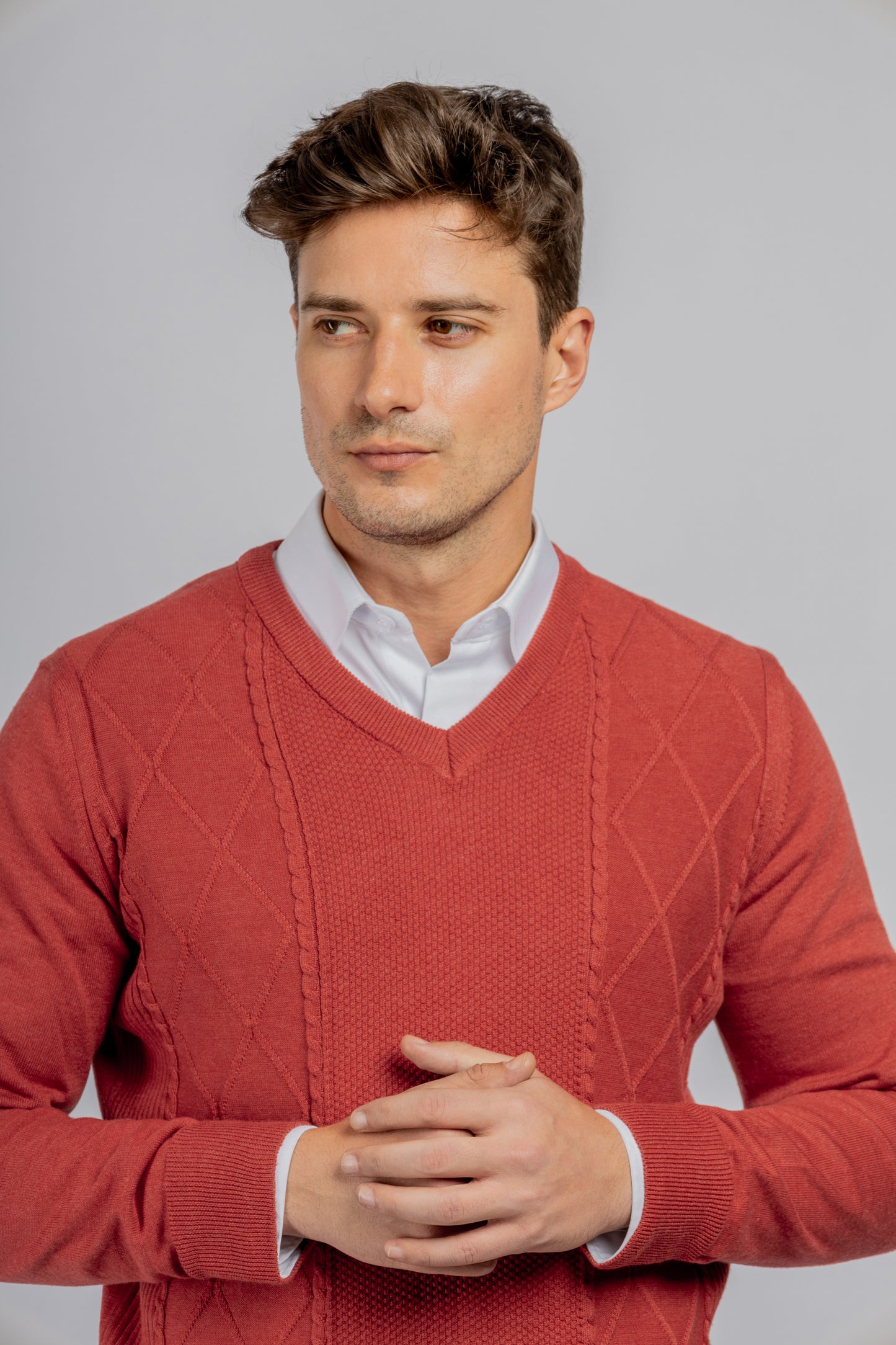 Red V-neck Links Cotton Pullover