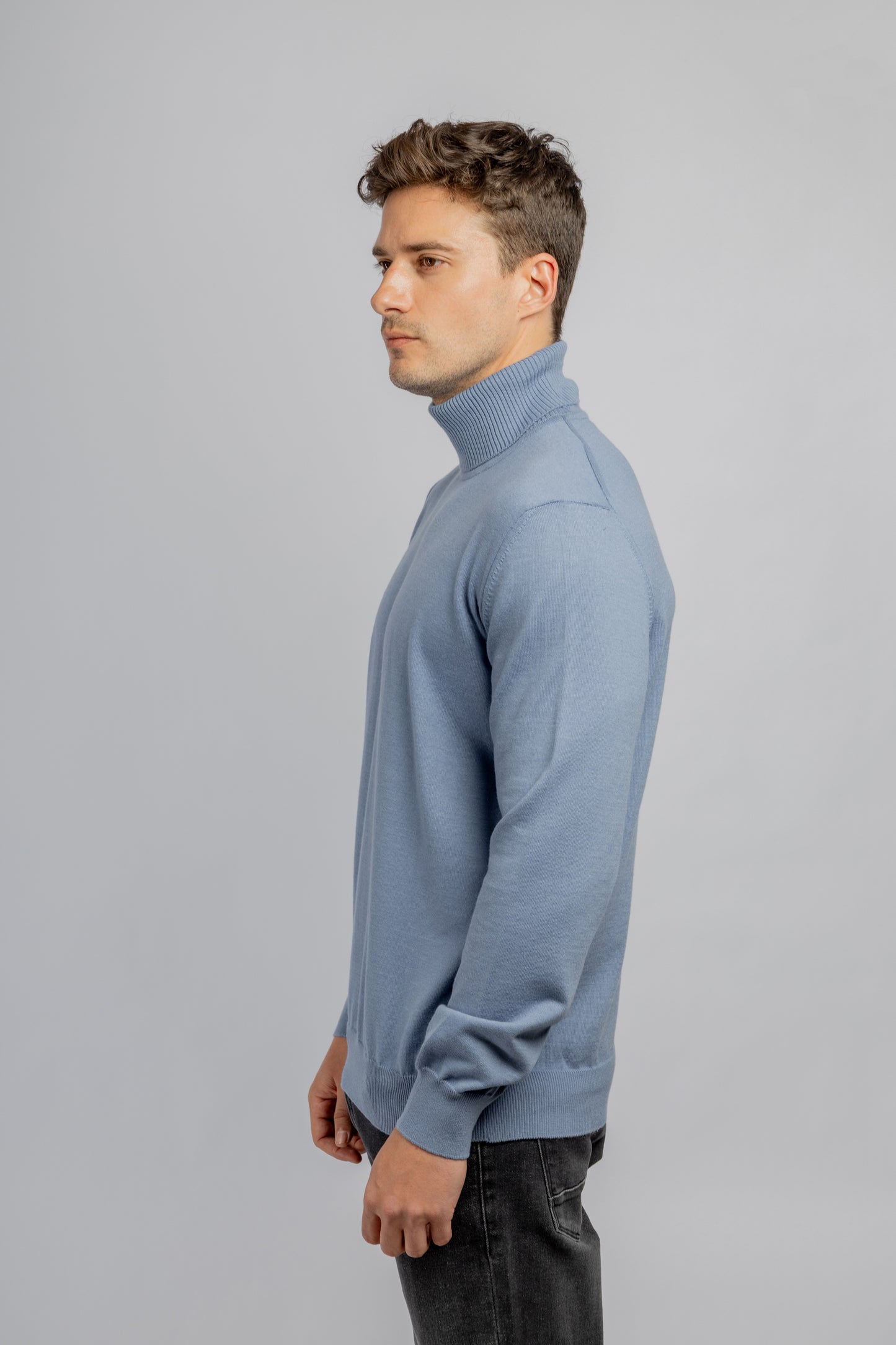 Baby blue cotton high collar pullover