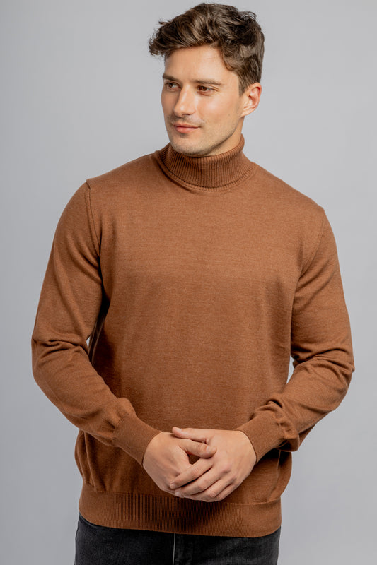 Brown cotton high collar pullover