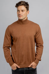 Brown cotton high collar pullover