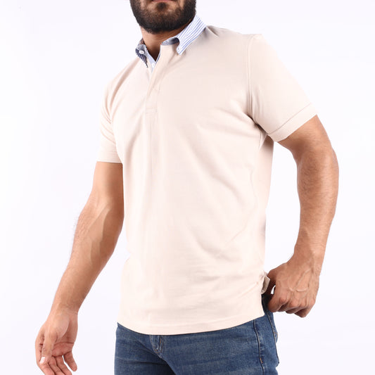 Beige Polo Shirt With a Shirt Collar